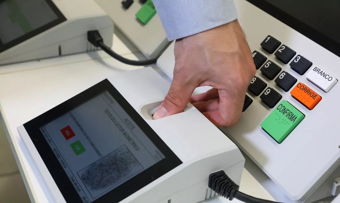 Em Lavras, 2092 eleitores podem ter o título cancelado