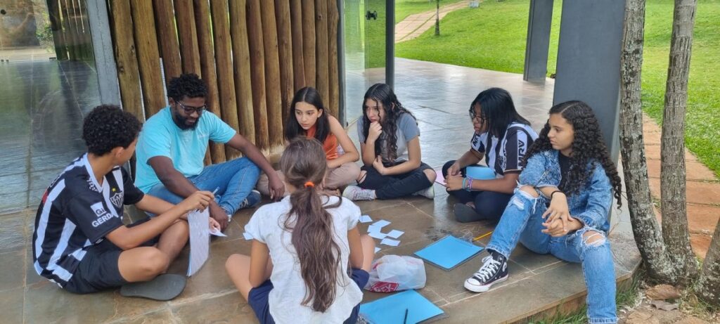 Cedet recebe apoio de estudantes internacionais da UFLA