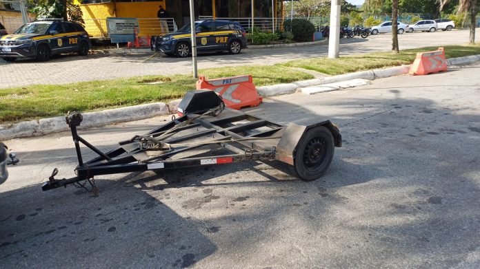 Reboque original pertence a morador de Lavras