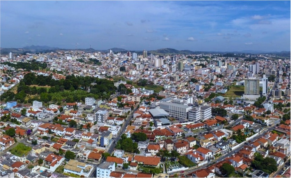 Vista panorâmica de Lavras, Minas Gerais, destacando sua posição como a cidade mais segura do estado em 2025