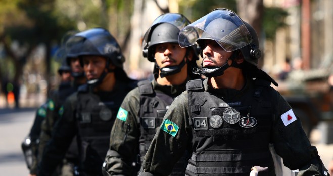 pelotão da Polícia Penal MG 2025, que oferece 1.178 vagas em concurso com salário inicial de R$ 5.332,64