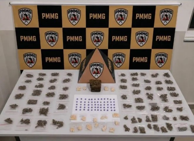 Polícia apreende drogas em imóvel no Judith Cândido