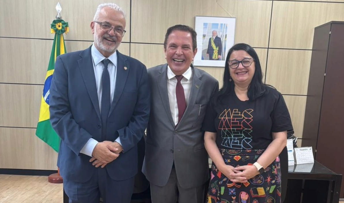 UFLA avança em pautas estratégicas em Brasília